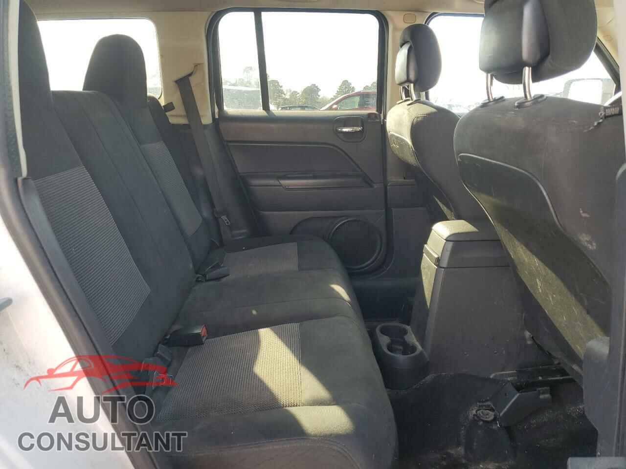 JEEP PATRIOT 2015 - 1C4NJPBB5FD158023