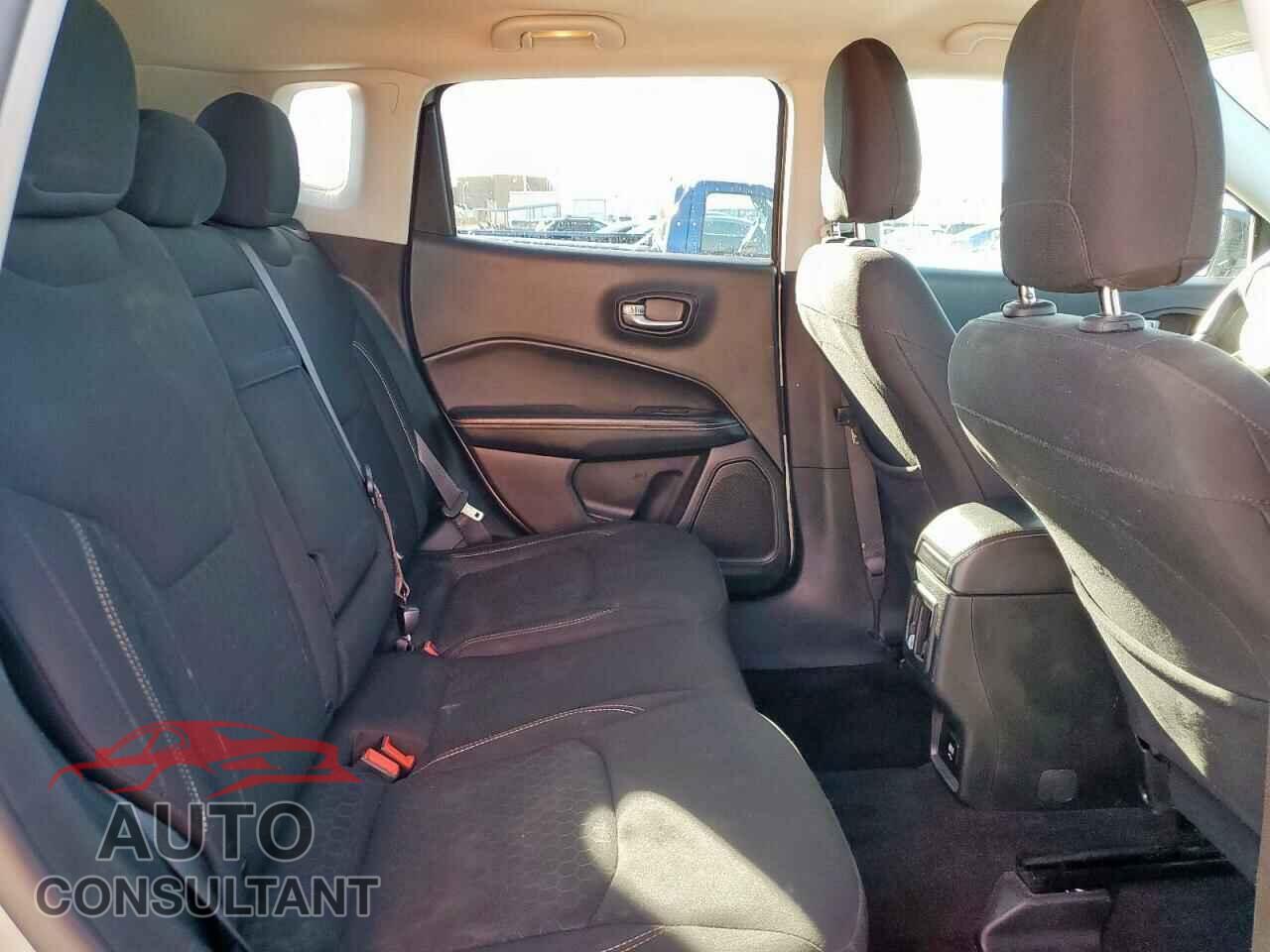 JEEP COMPASS 2017 - 3C4NJDAB2HT666964