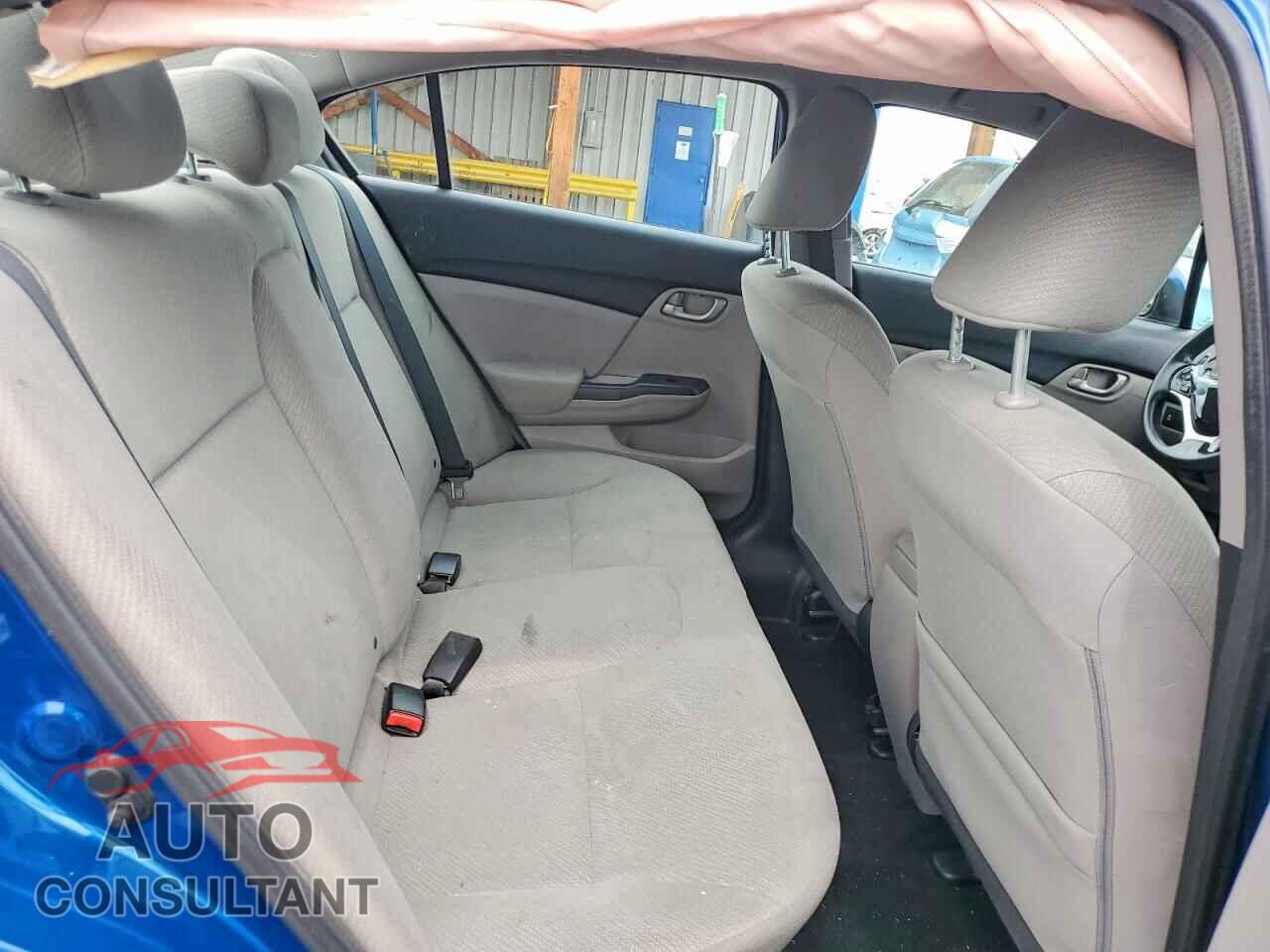 HONDA CIVIC 2013 - 2HGFB2F51DH593485