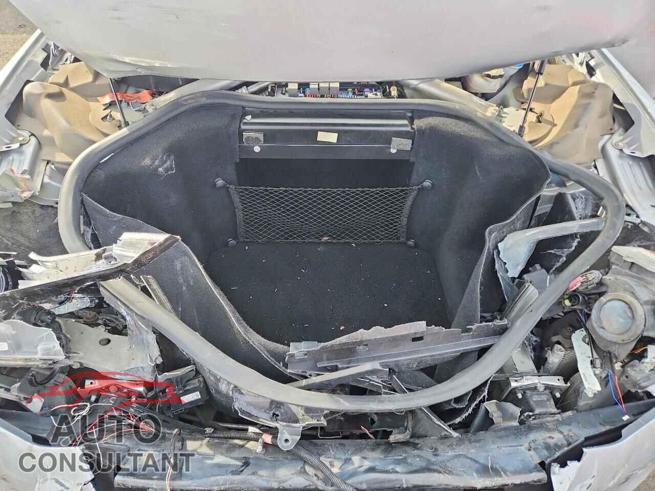 TESLA MODEL S 2015 - 5YJSA1E12FF120003