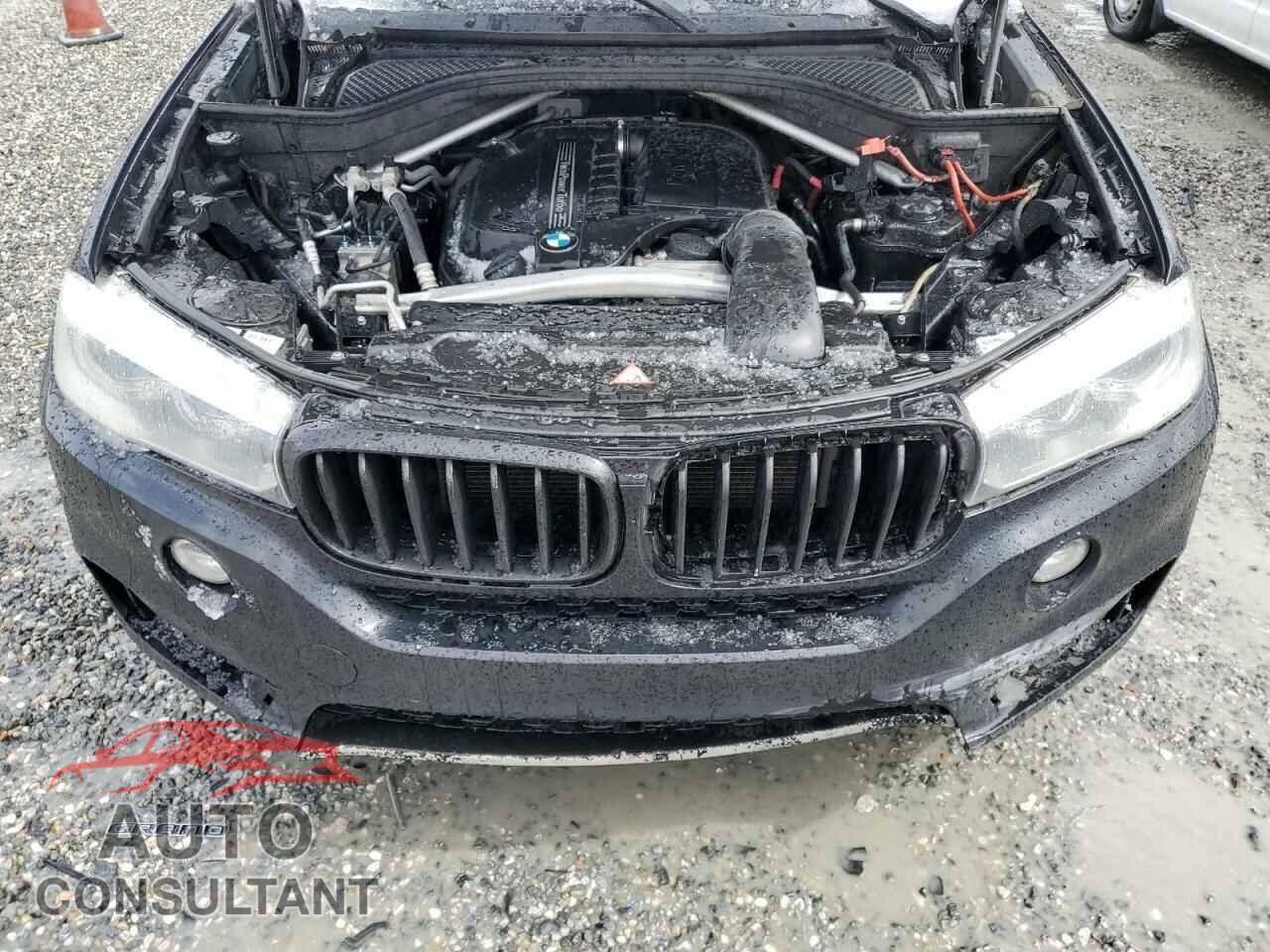 BMW X5 2014 - 5UXKR2C50E0C01813