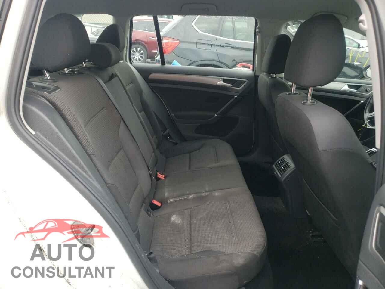 VOLKSWAGEN GOLF 2017 - 3VWA17AU1HM501142