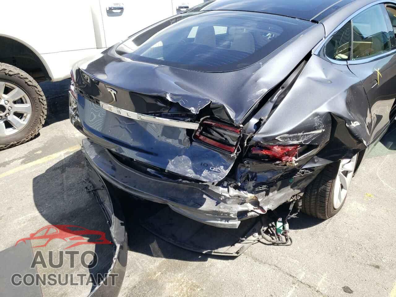 TESLA MODEL S 2017 - 5YJSA1E26HF201436