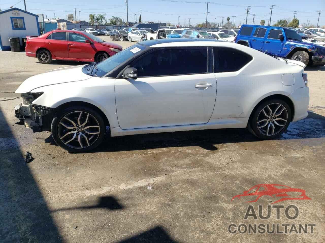 TOYOTA SCION 2016 - JTKJF5C73GJ014318