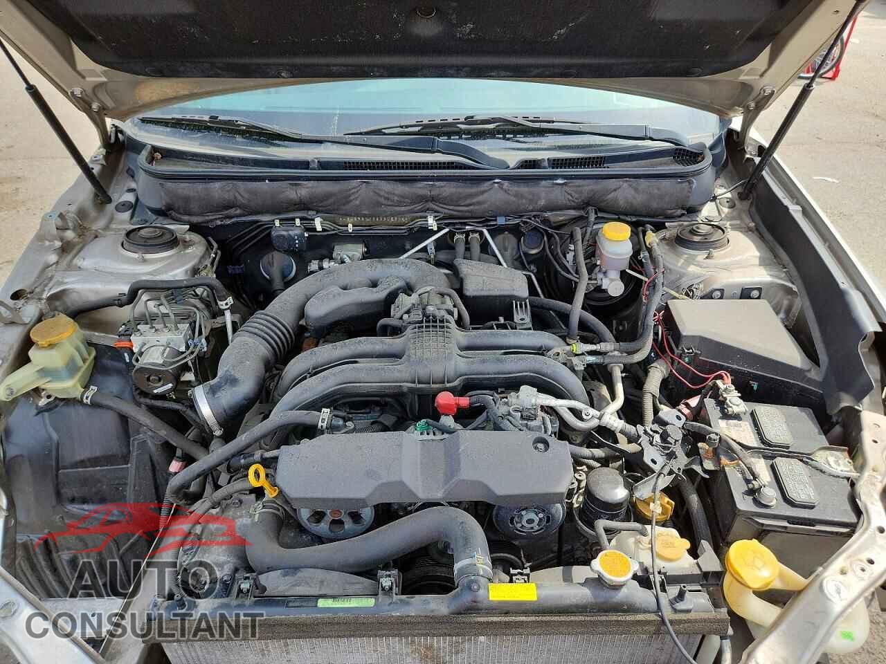 SUBARU OUTBACK 2014 - 4S4BRBCC3E3305316