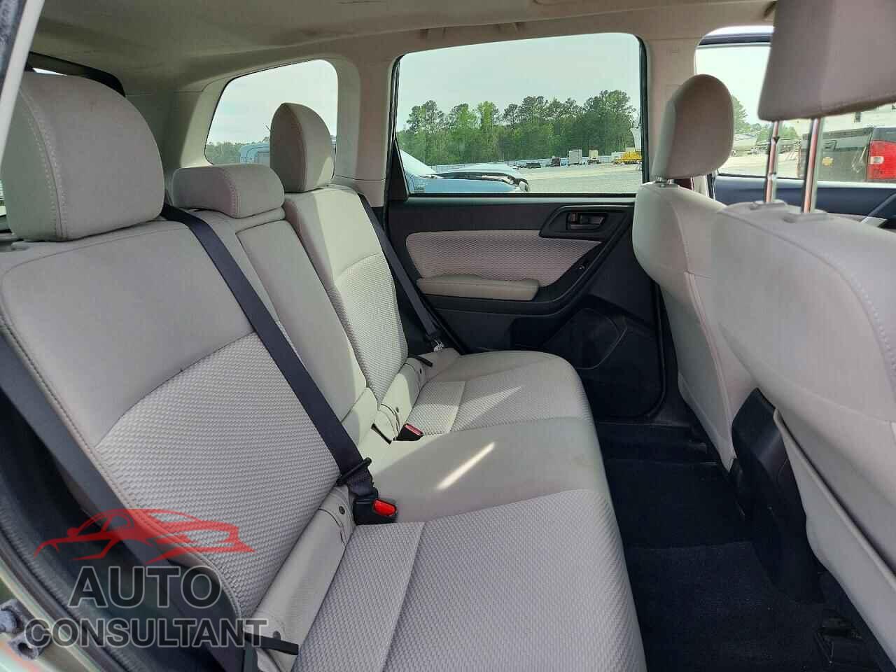 SUBARU FORESTER 2017 - JF2SJAGC7HH596704