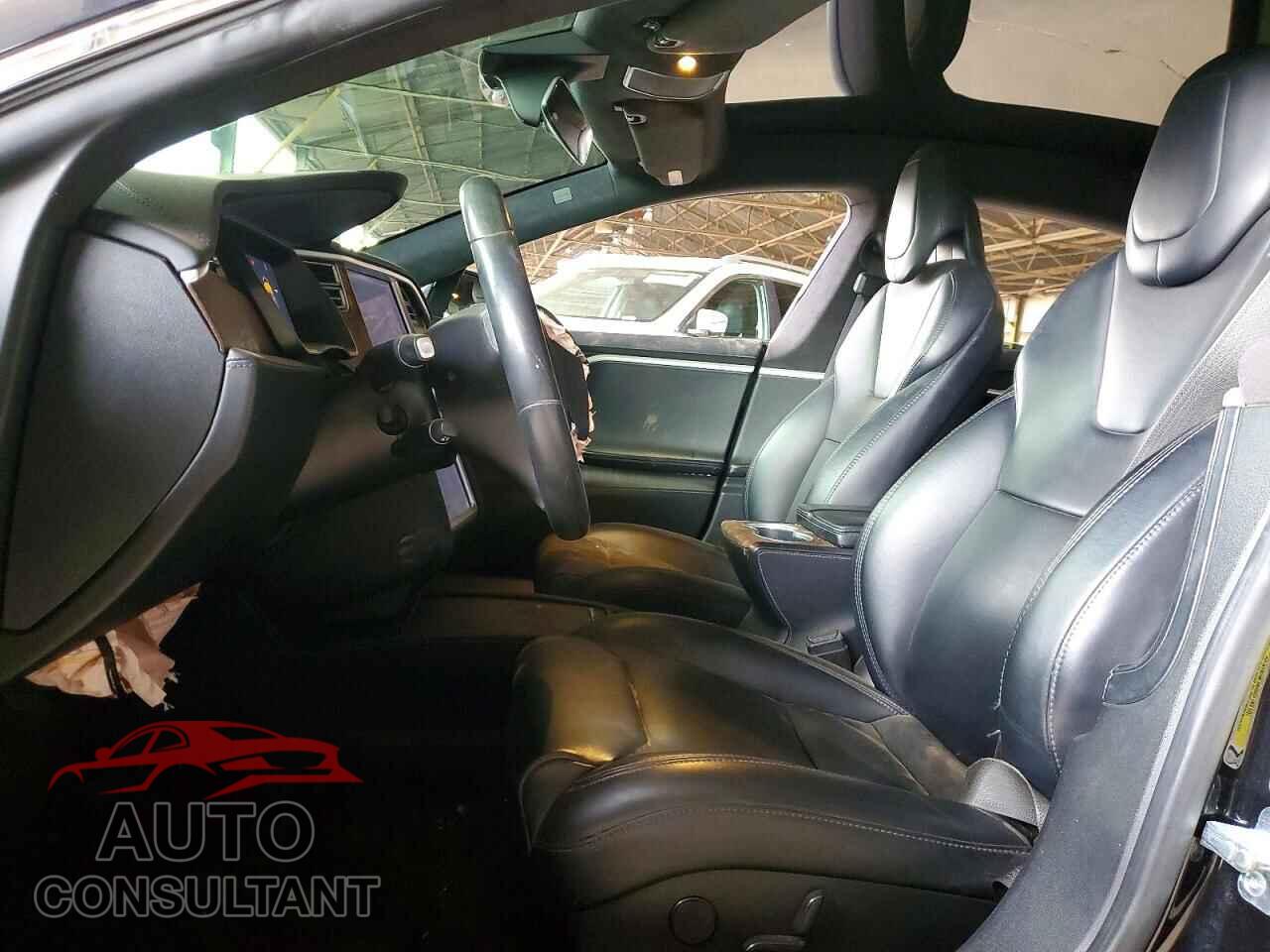 TESLA MODEL S 2017 - 5YJSA1E26HF228684