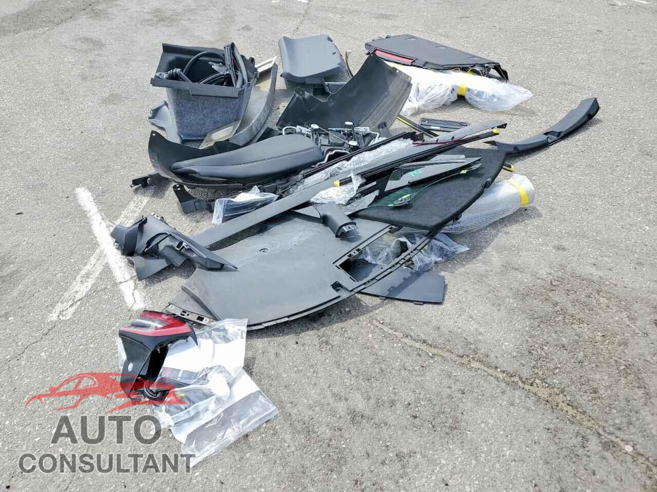TESLA MODEL 3 2023 - 5YJ3E1EA3PF648742