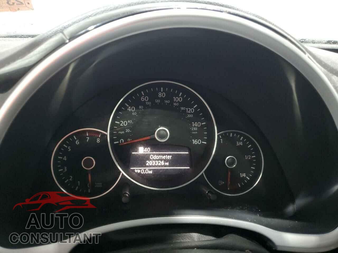 VOLKSWAGEN BEETLE 2012 - 3VWJP7AT5CM637224