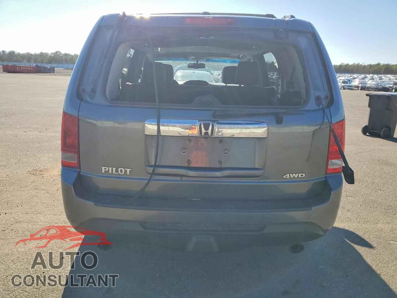 HONDA PILOT 2013 - 5FNYF4H54DB057978