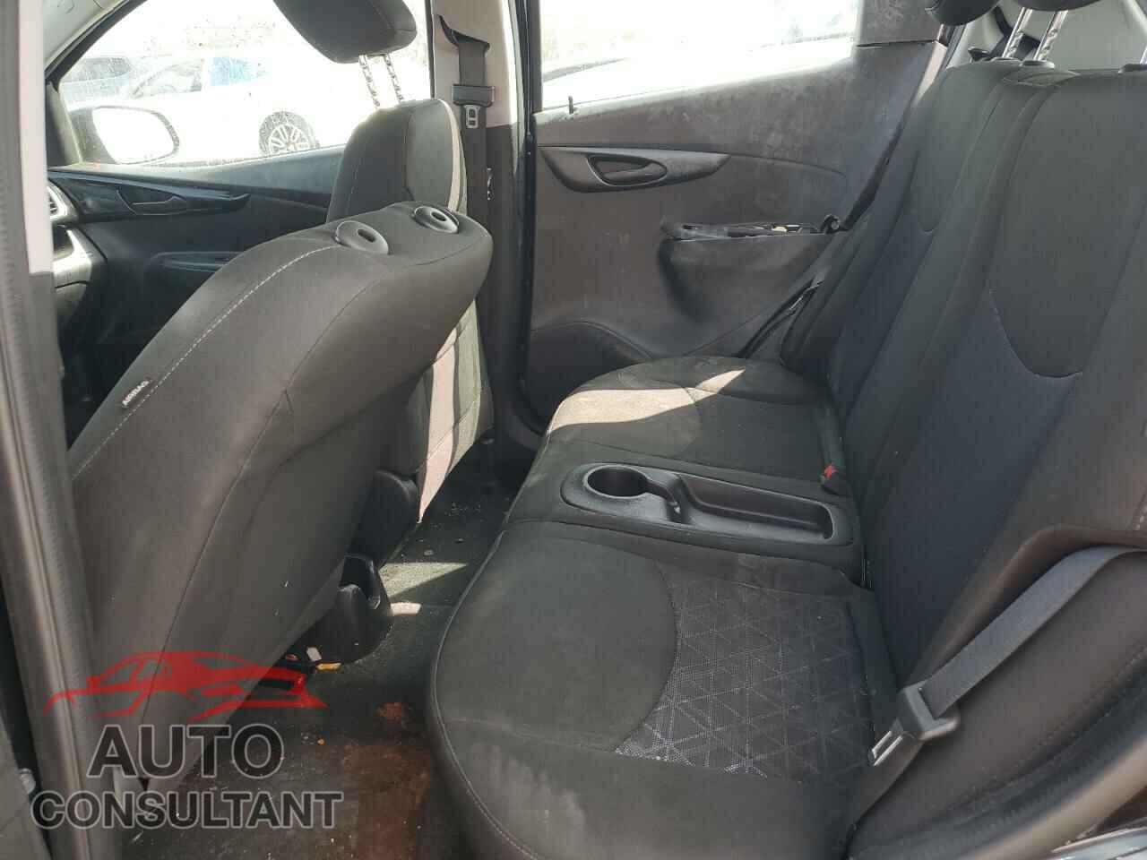 CHEVROLET SPARK 2021 - KL8CD6SA6MC732947