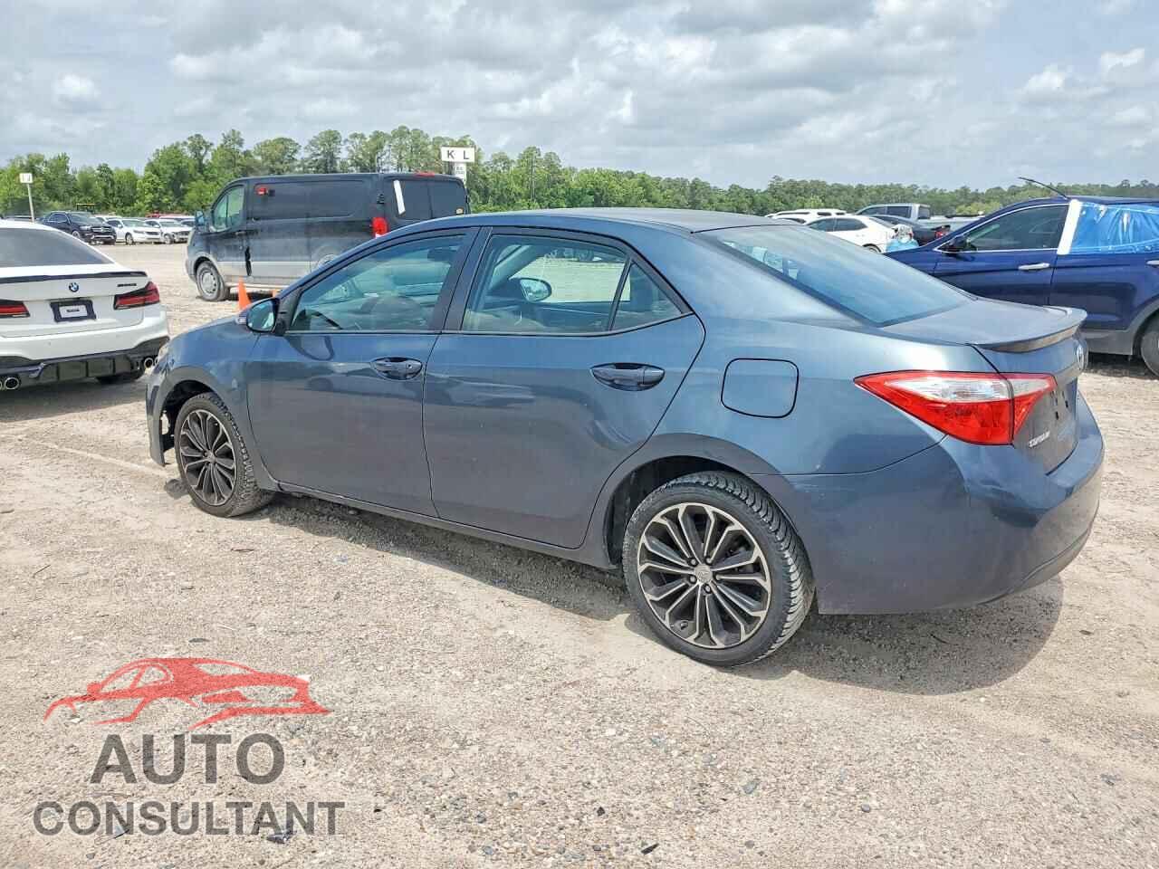 TOYOTA COROLLA 2015 - 5YFBURHE1FP319083