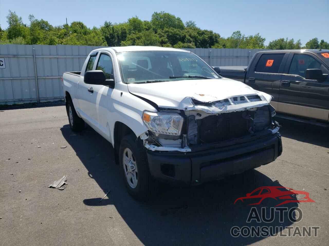 TOYOTA TUNDRA 2016 - 5TFUM5F17GX067165