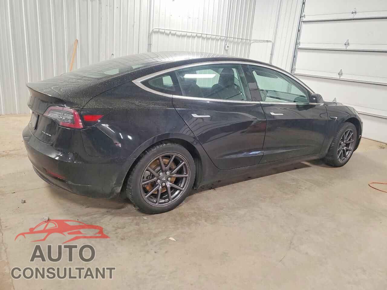 TESLA MODEL 3 2019 - 5YJ3E1EB5KF385669