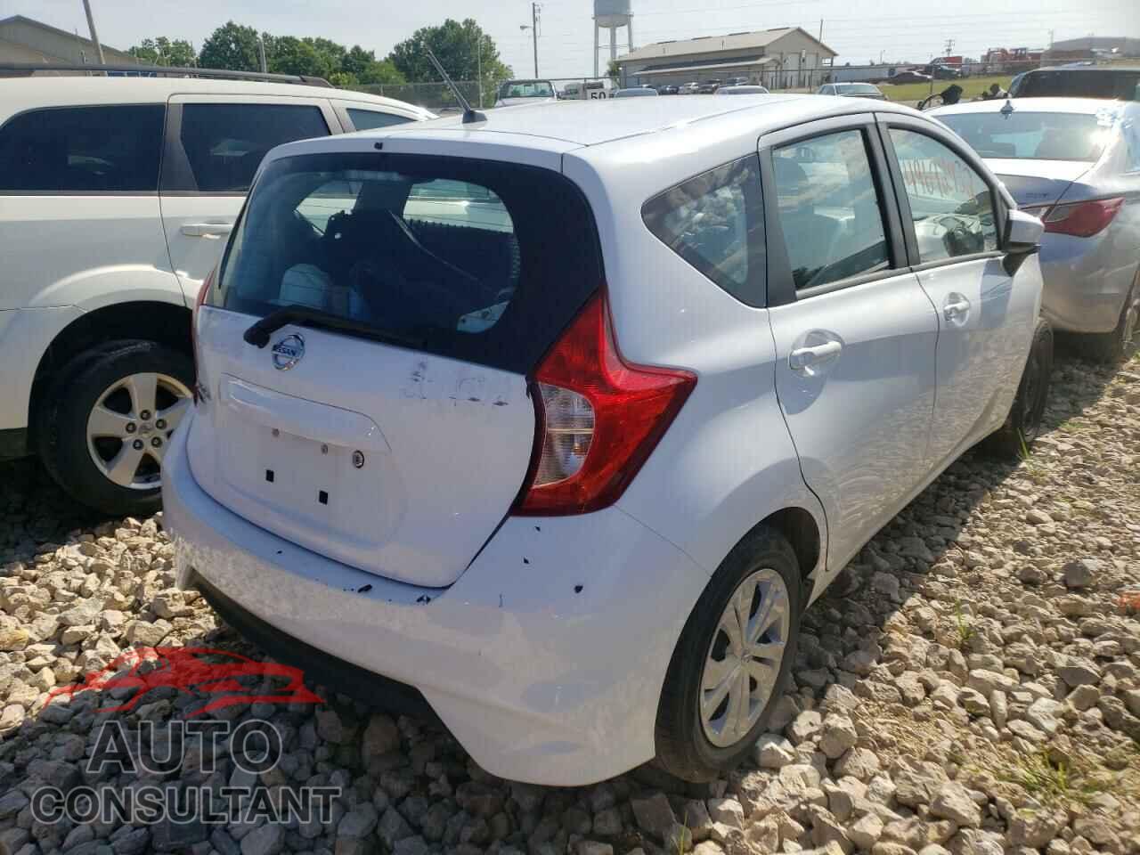NISSAN VERSA 2019 - 3N1CE2CP3KL361783