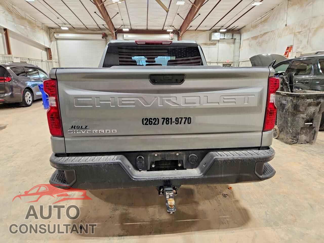 CHEVROLET SILVERADO 2023 - 2GCUDAED0P1123724