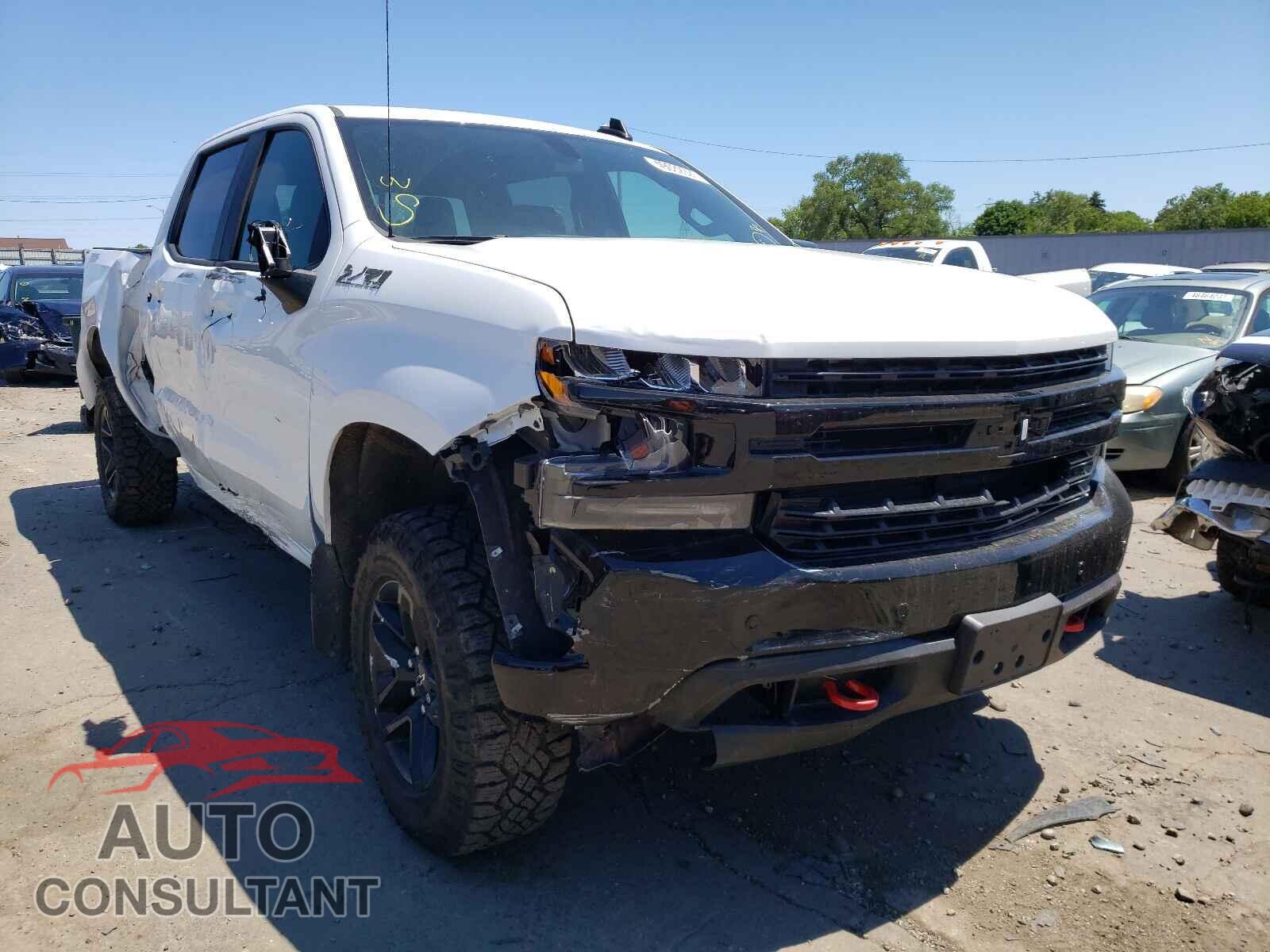 CHEVROLET SILVERADO 2021 - 1GCPYFED8MZ185132
