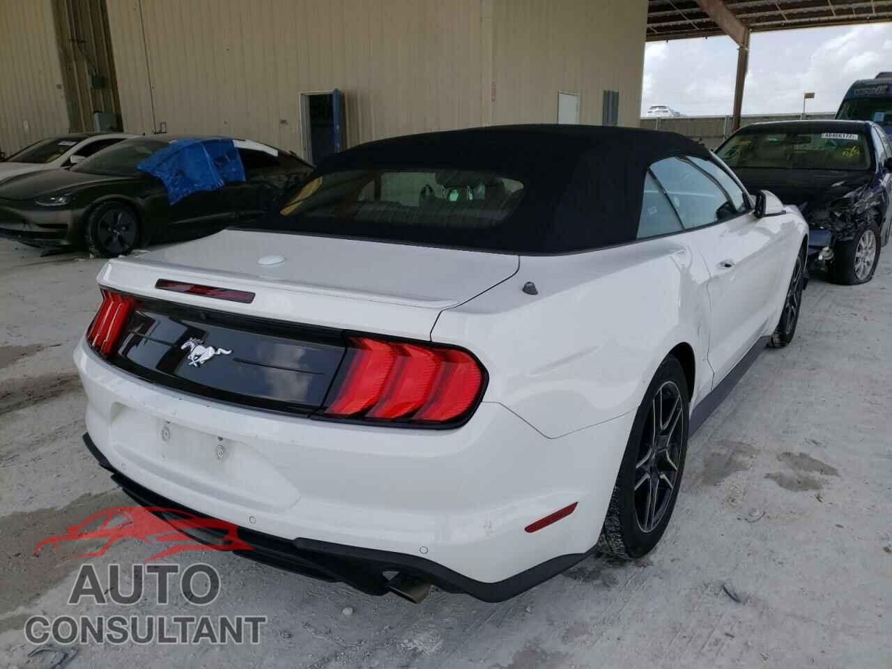 FORD MUSTANG 2021 - 1FATP8UH2M5104267