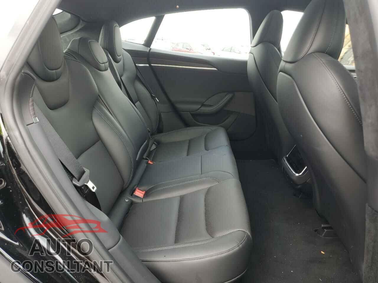 TESLA MODEL S 2023 - 5YJSA1E56PF517539