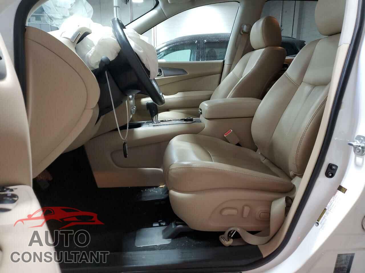 NISSAN PATHFINDER 2017 - 5N1DR2MM9HC633473