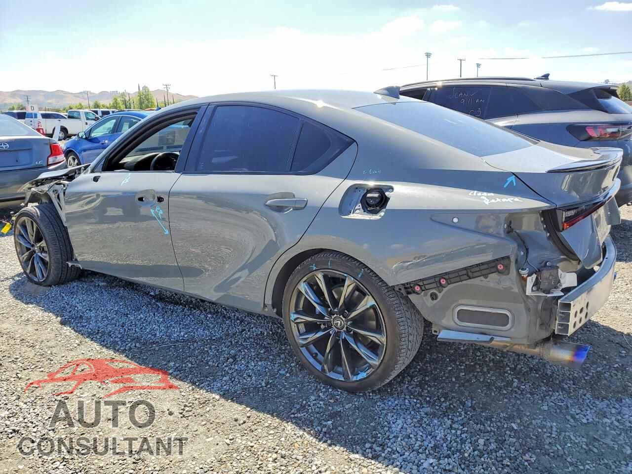 LEXUS IS 2024 - JTHGZ1B23R5075315
