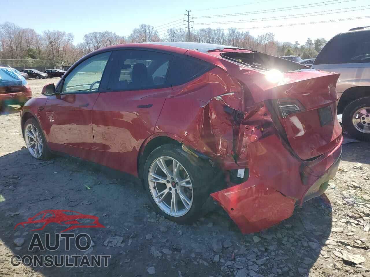 TESLA MODEL Y 2021 - 5YJYGAEE4MF260627