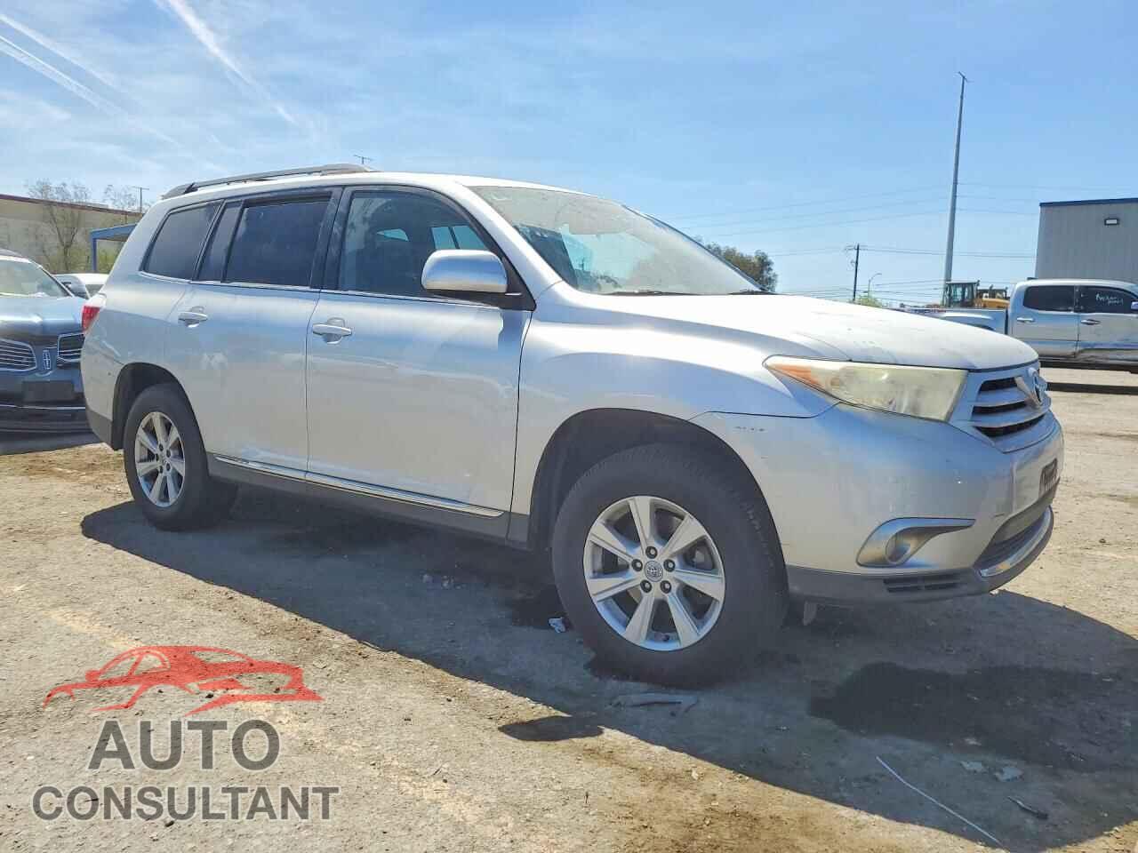 TOYOTA HIGHLANDER 2011 - 5TDZK3EH1BS048527