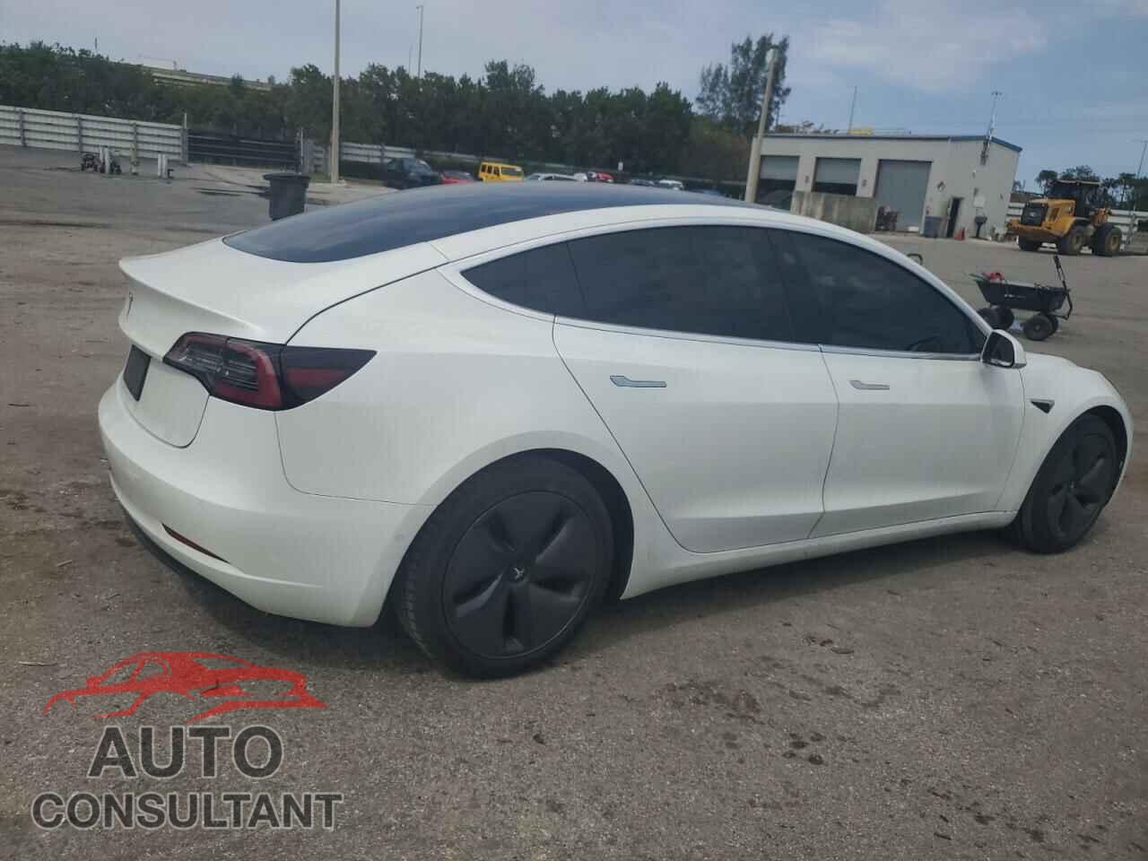 TESLA MODEL 3 2020 - 5YJ3E1EAXLF706887