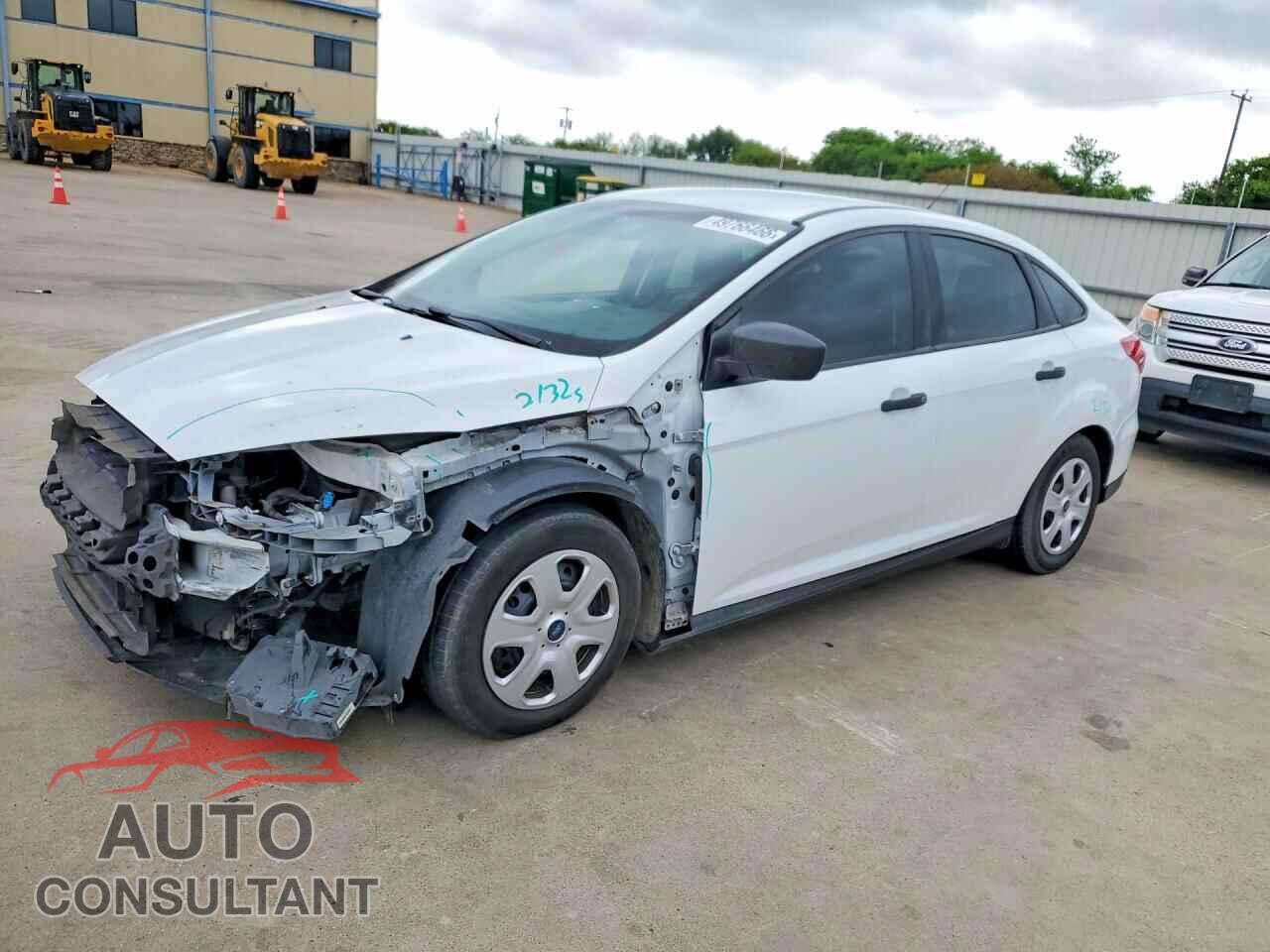 FORD FOCUS 2018 - 1FADP3E22JL286531