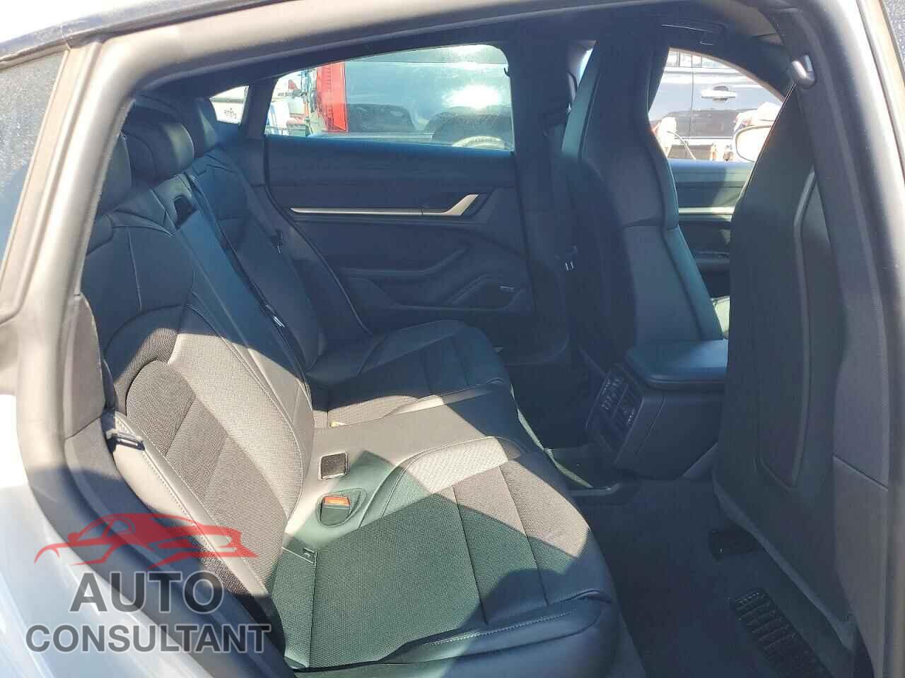 PORSCHE TAYCAN 2025 - WP0AA2Y19SSA12958