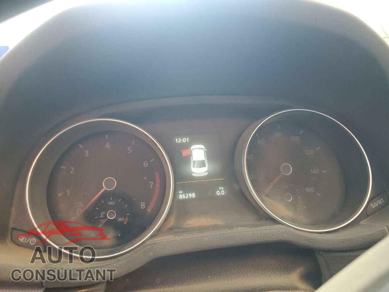 VOLKSWAGEN PASSAT 2019 - 1VWMA7A31KC011927