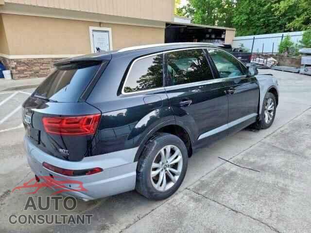 AUDI Q7 2018 - WA1LAAF7XJD009541