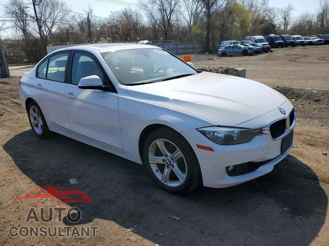 BMW 3 SERIES 2015 - WBA3B5G52FNS20075