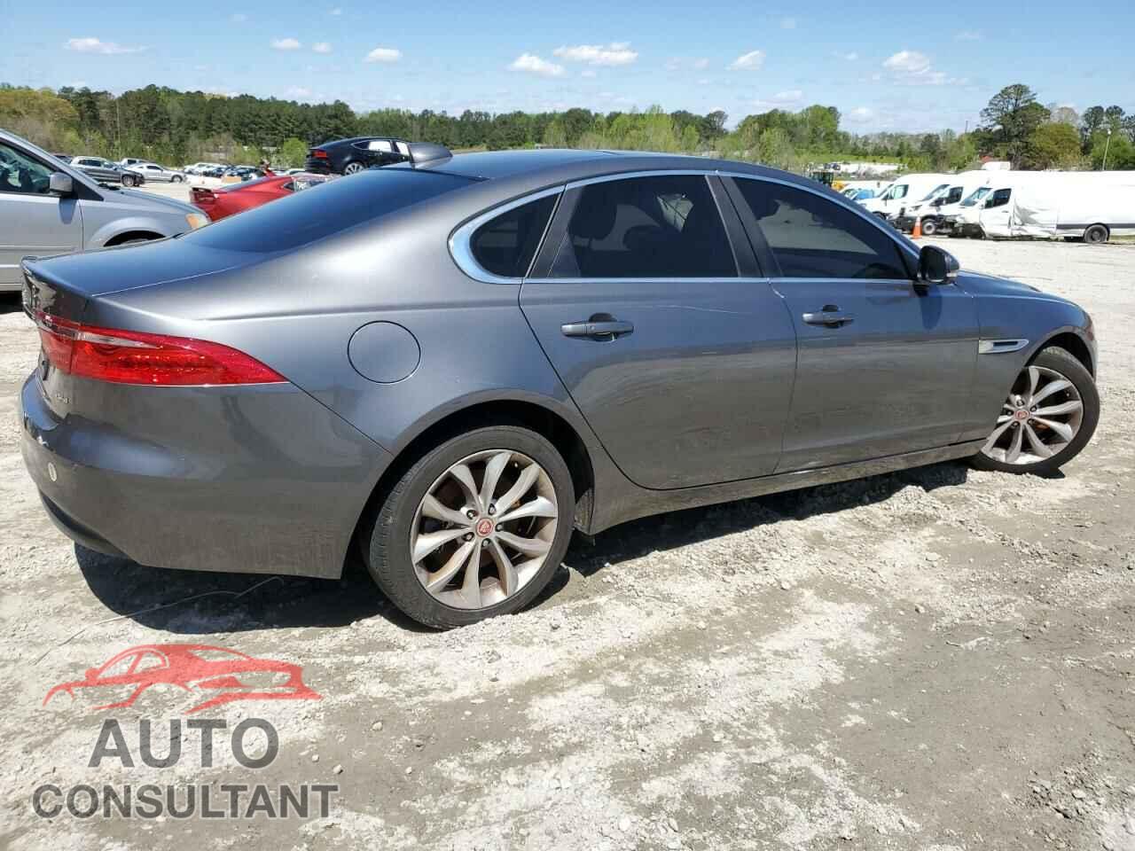 JAGUAR XF 2018 - SAJBD4FN0JCY54043