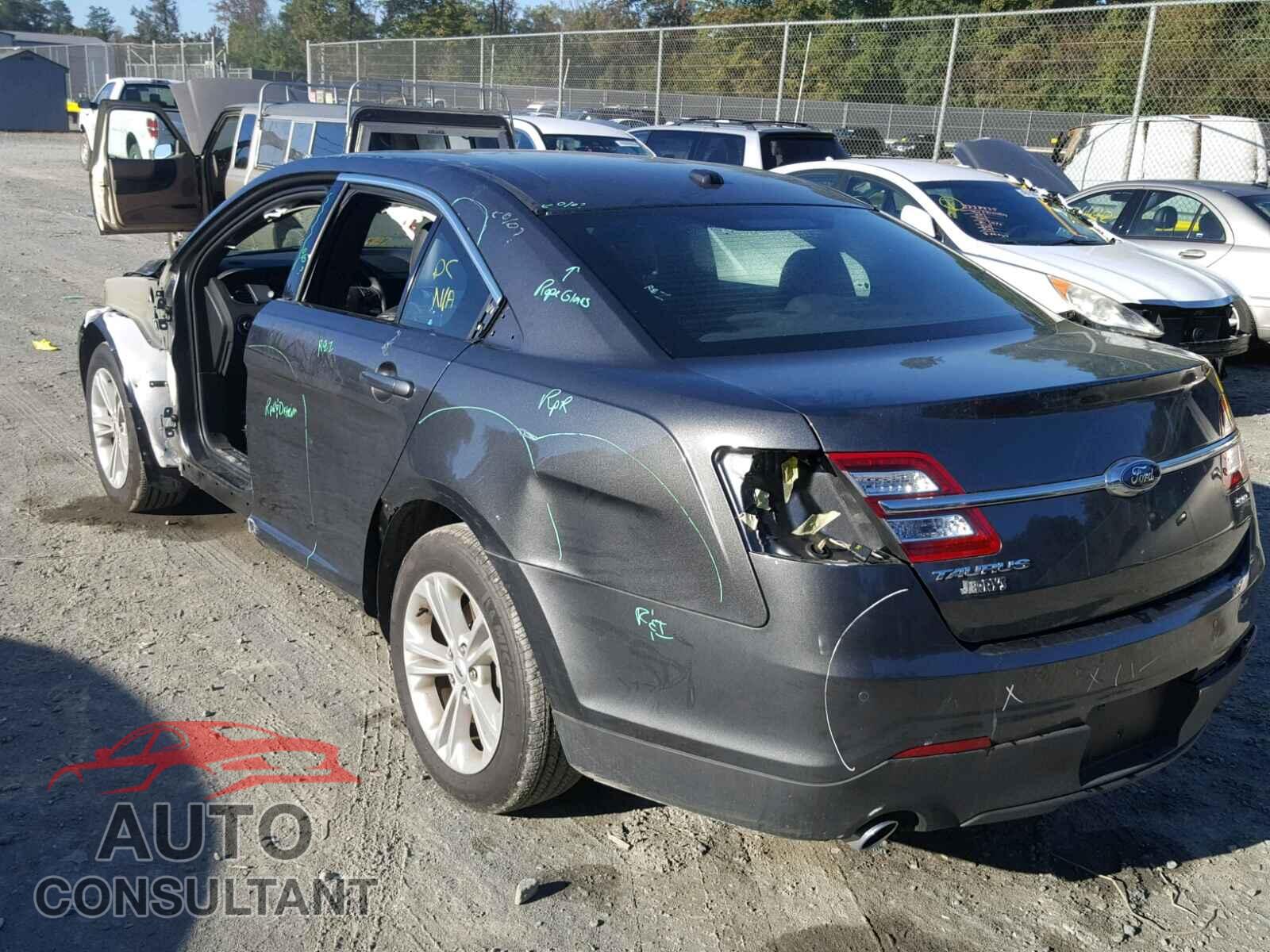 FORD TAURUS 2018 - 1FAHP2E8XJG102929