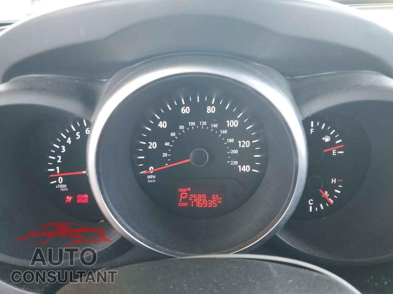 KIA SOUL 2013 - KNDJT2A62D7484034
