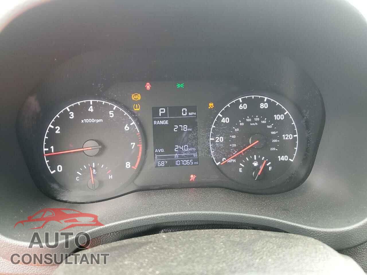 HYUNDAI ACCENT 2018 - 3KPC24A3XJE017856