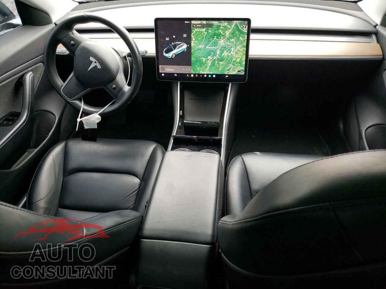 TESLA MODEL 3 2019 - 5YJ3E1EB6KF388760