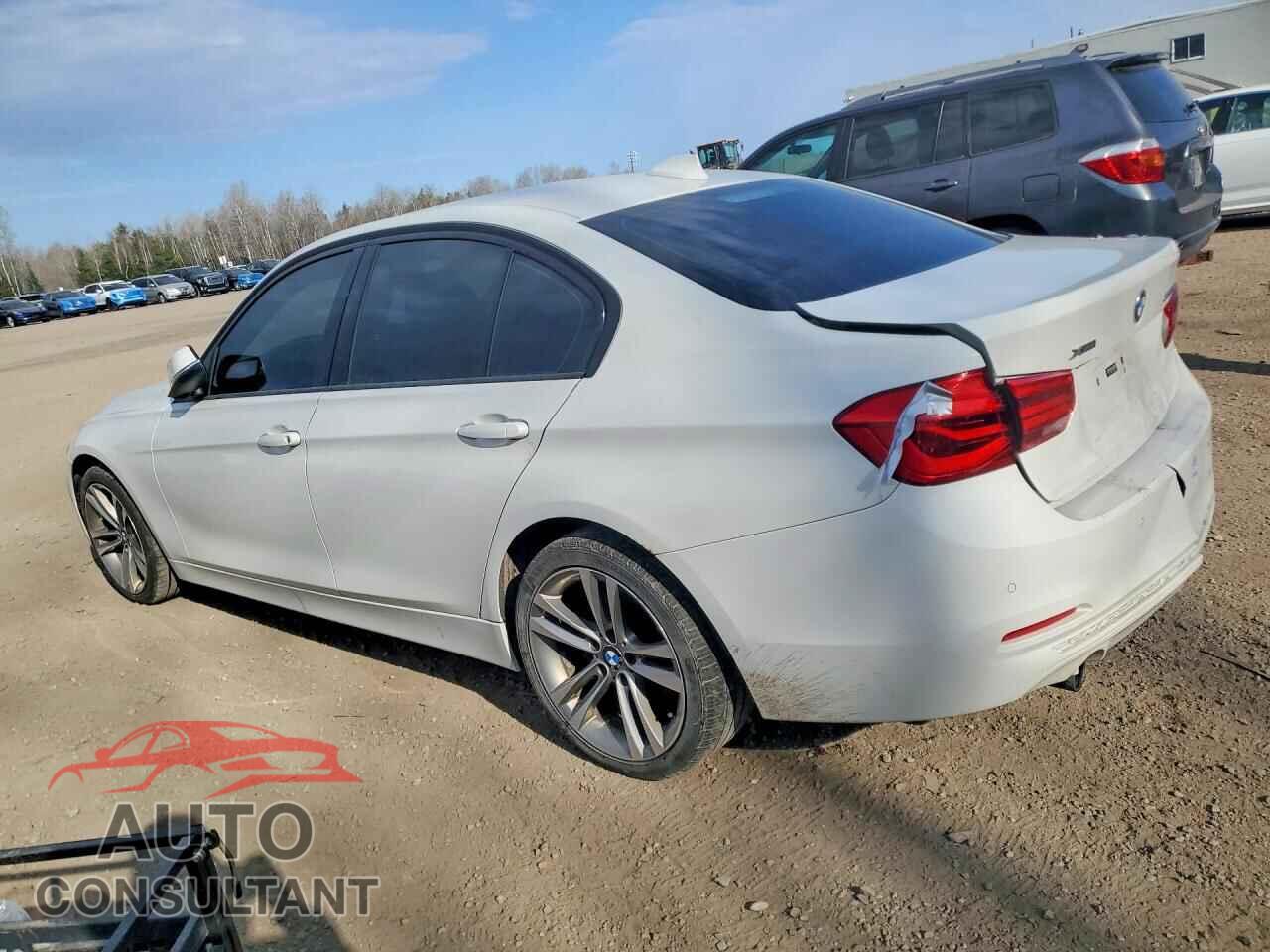 BMW 3 SERIES 2016 - WBA8A3C55GK688405