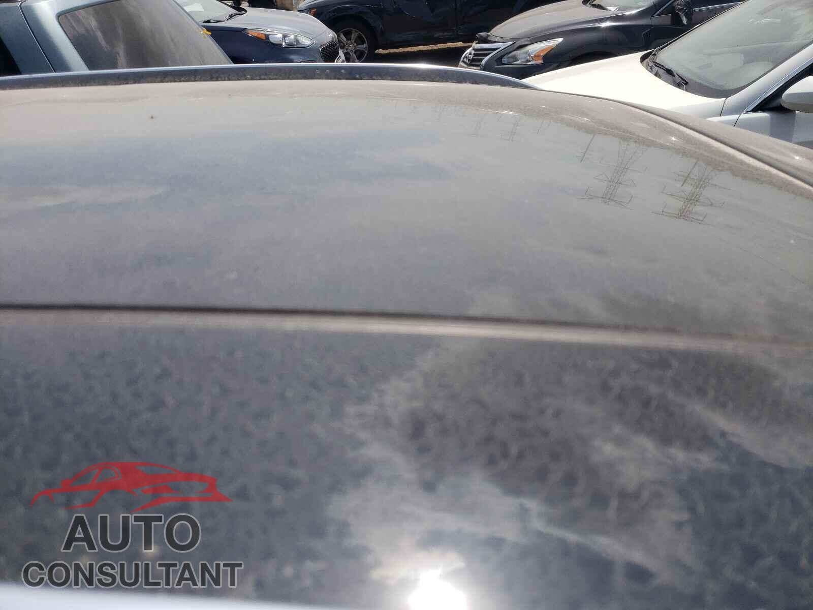 AUDI Q5 2017 - WA1M2AFP2HA045060