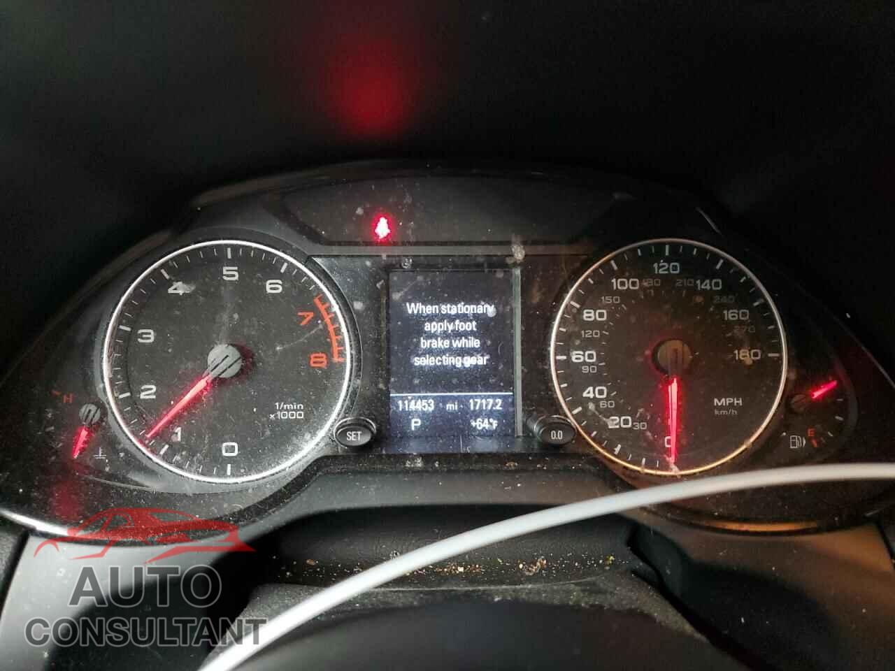 AUDI Q5 2011 - WA1DKAFPXBA079125