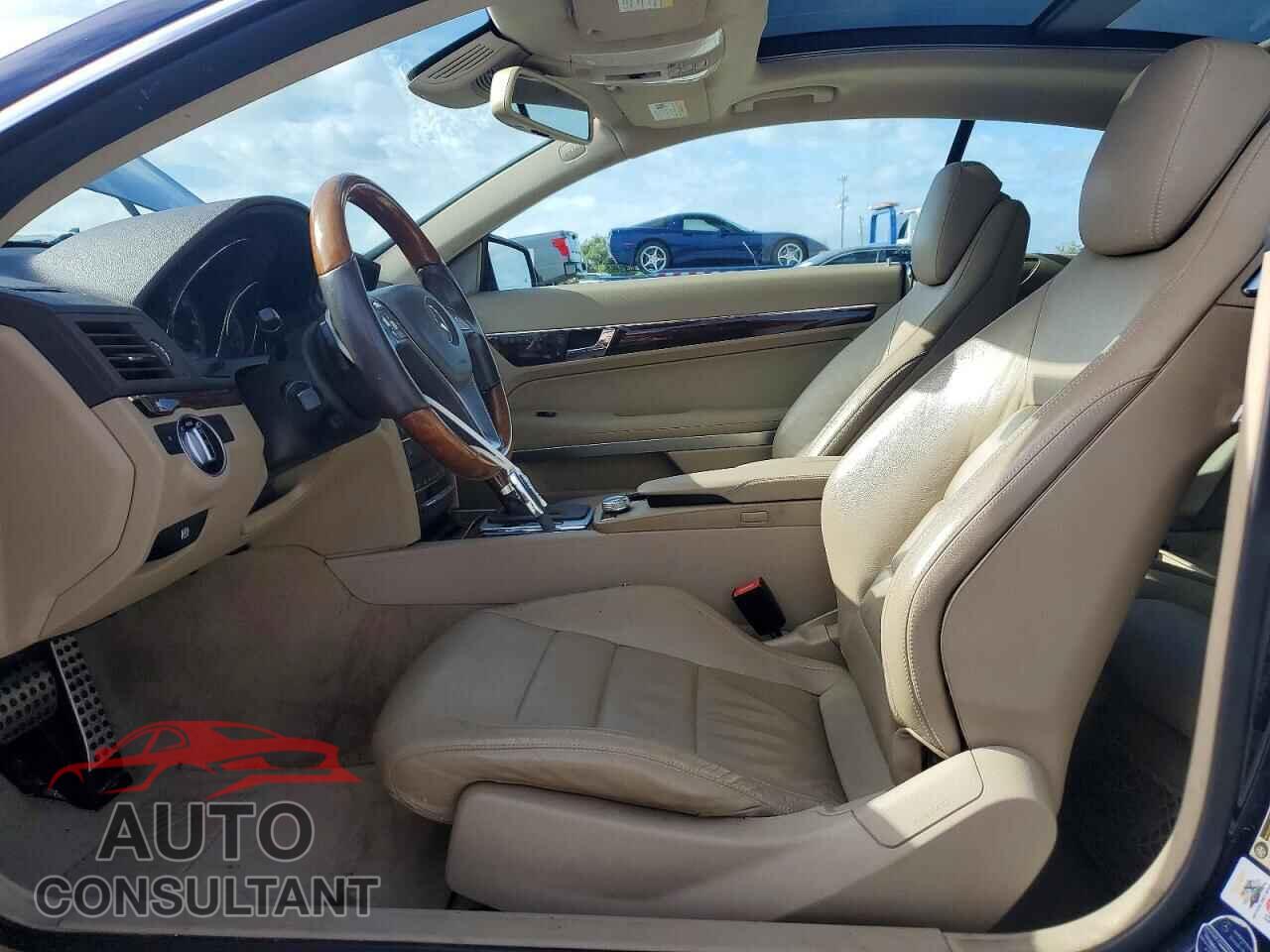 MERCEDES-BENZ E-CLASS 2012 - WDDKJ5KB1CF132189