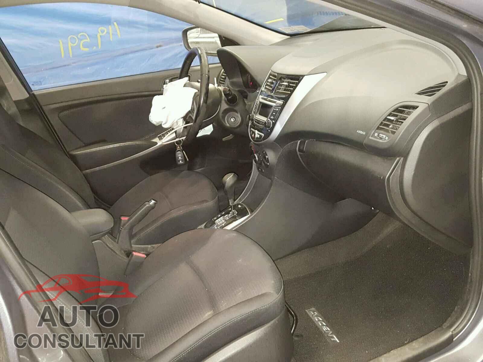 HYUNDAI ACCENT 2015 - KMHCU5AE8FU200534