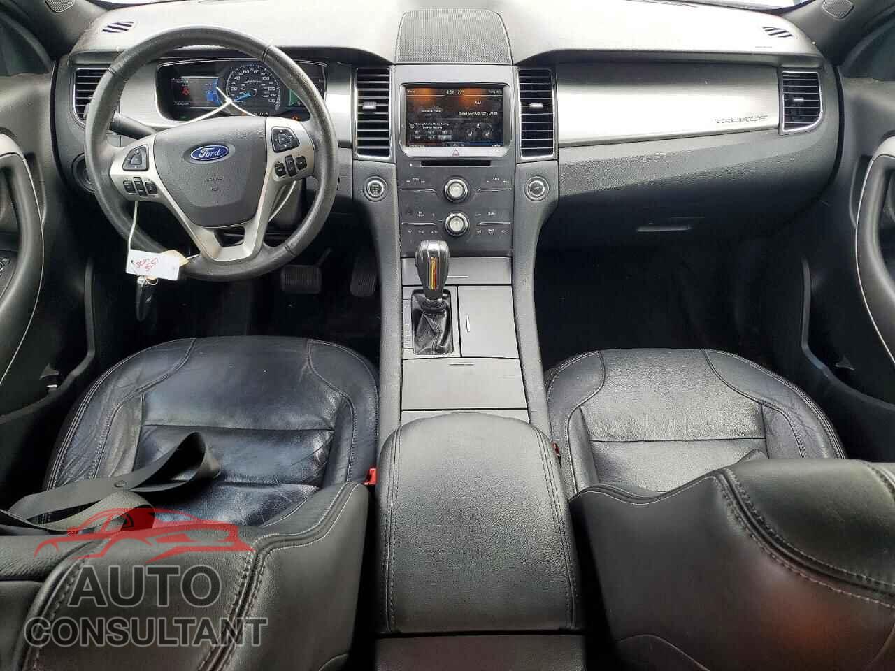 FORD TAURUS 2015 - 1FAHP2E84FG133228