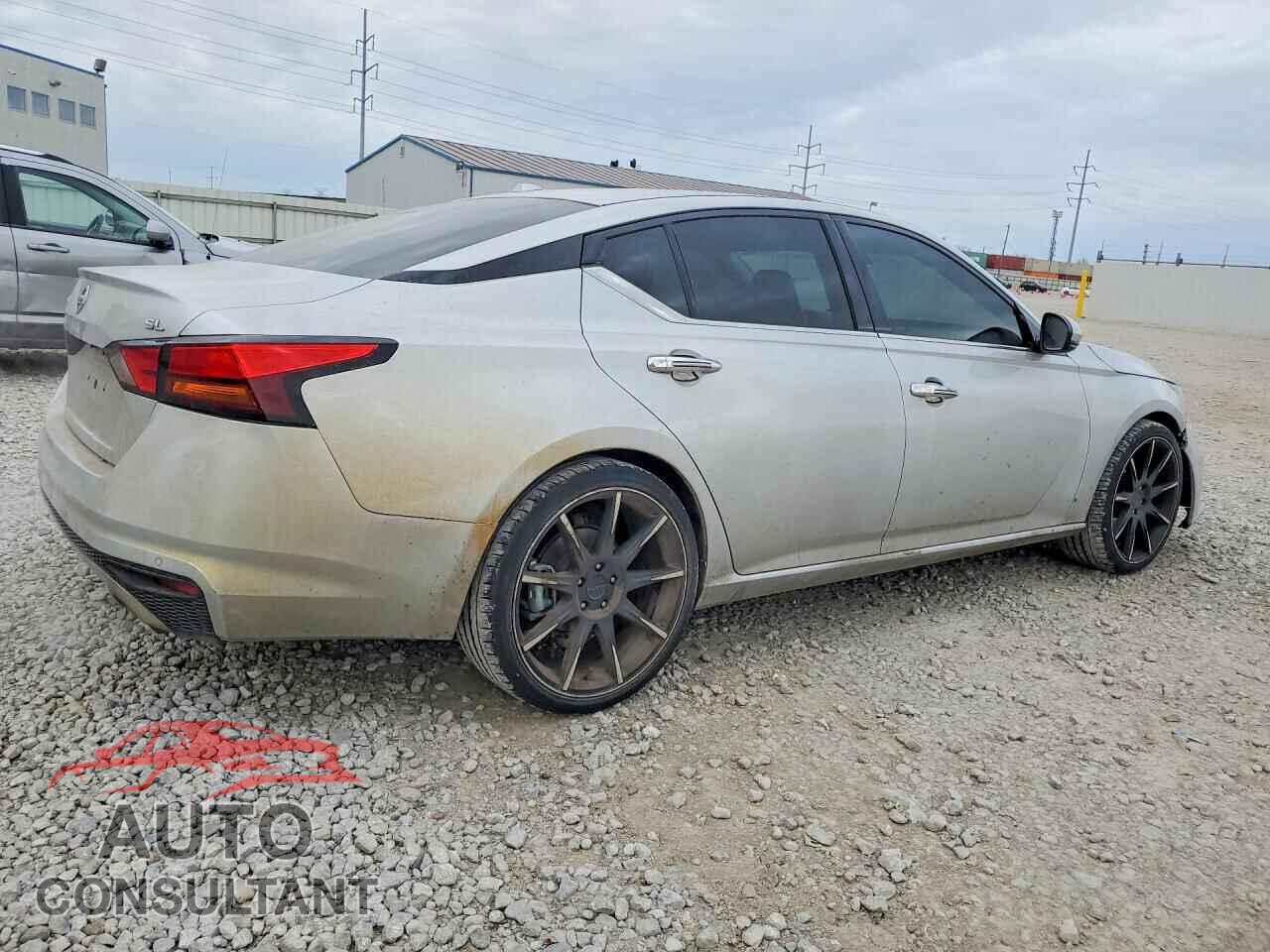 NISSAN ALTIMA 2019 - 1N4BL4EV5KC154870