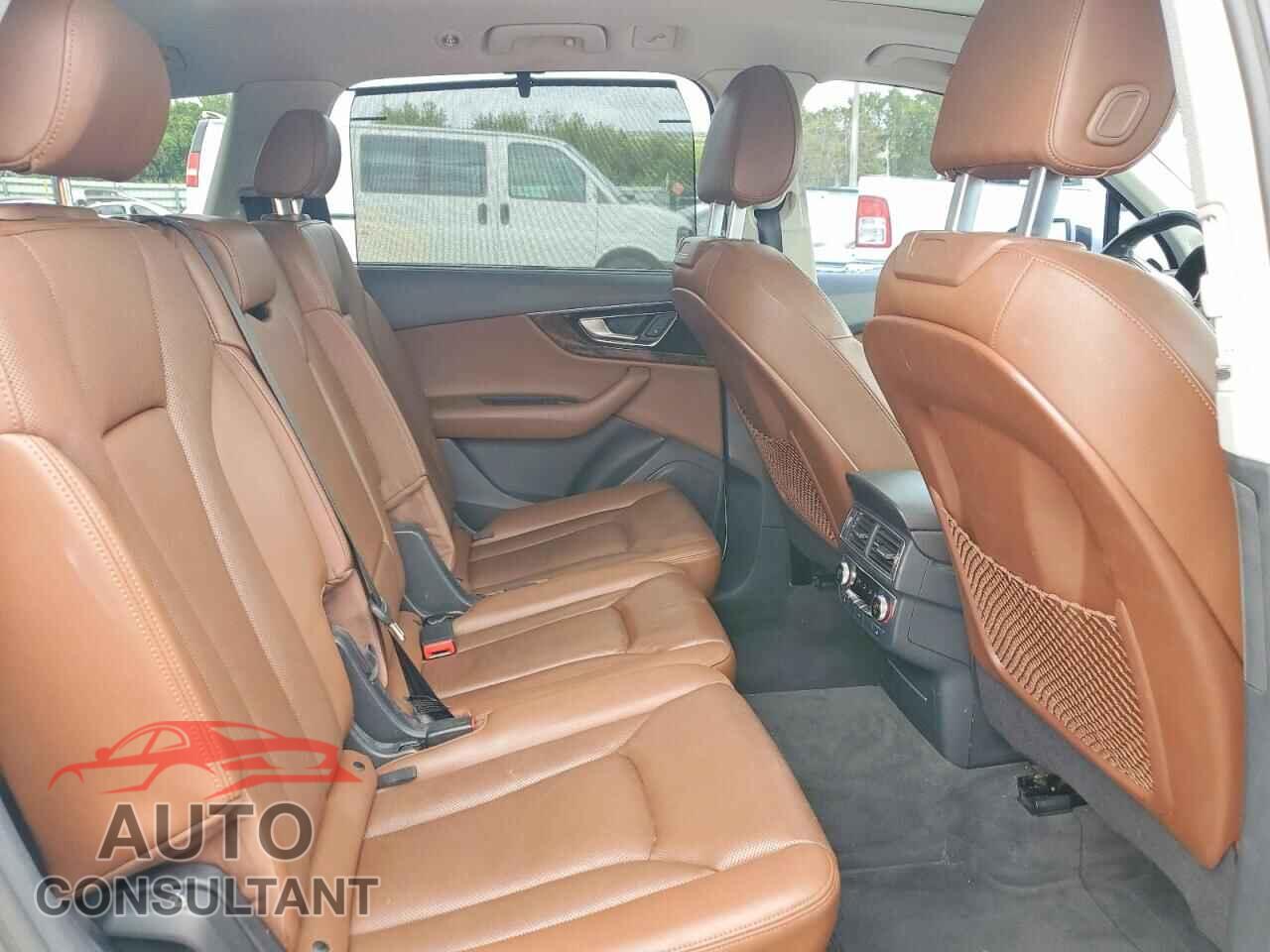 AUDI Q7 2017 - WA1VAAF74HD042344