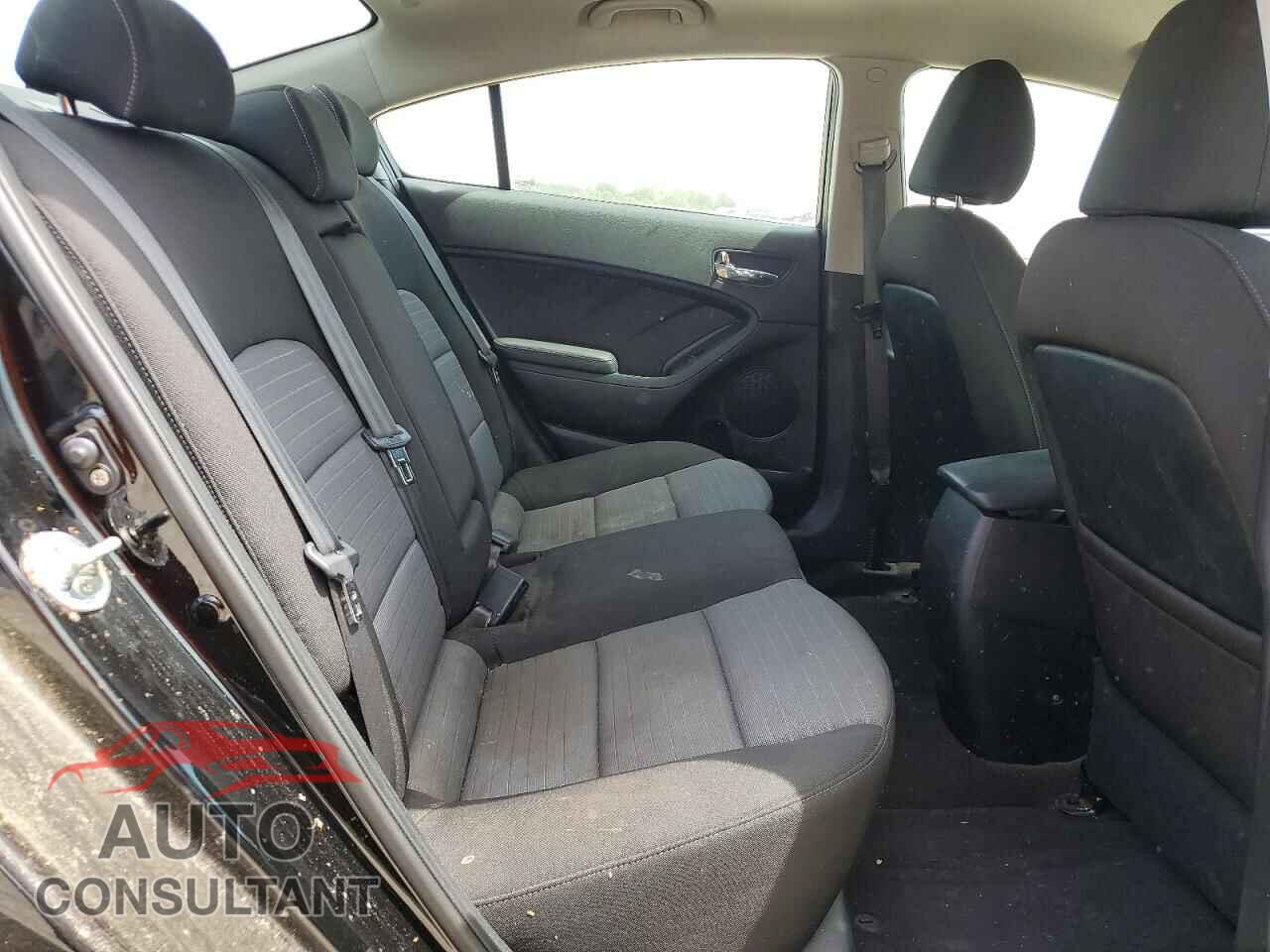 KIA FORTE 2015 - KNAFX4A85F5317122