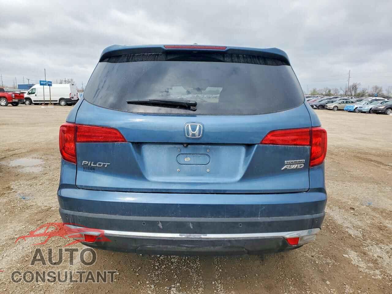HONDA PILOT 2017 - 5FNYF6H96HB009595