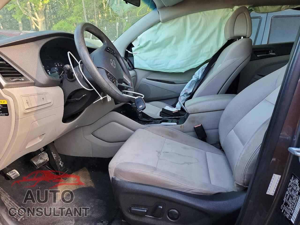 HYUNDAI TUCSON 2016 - KM8J3CA44GU214051