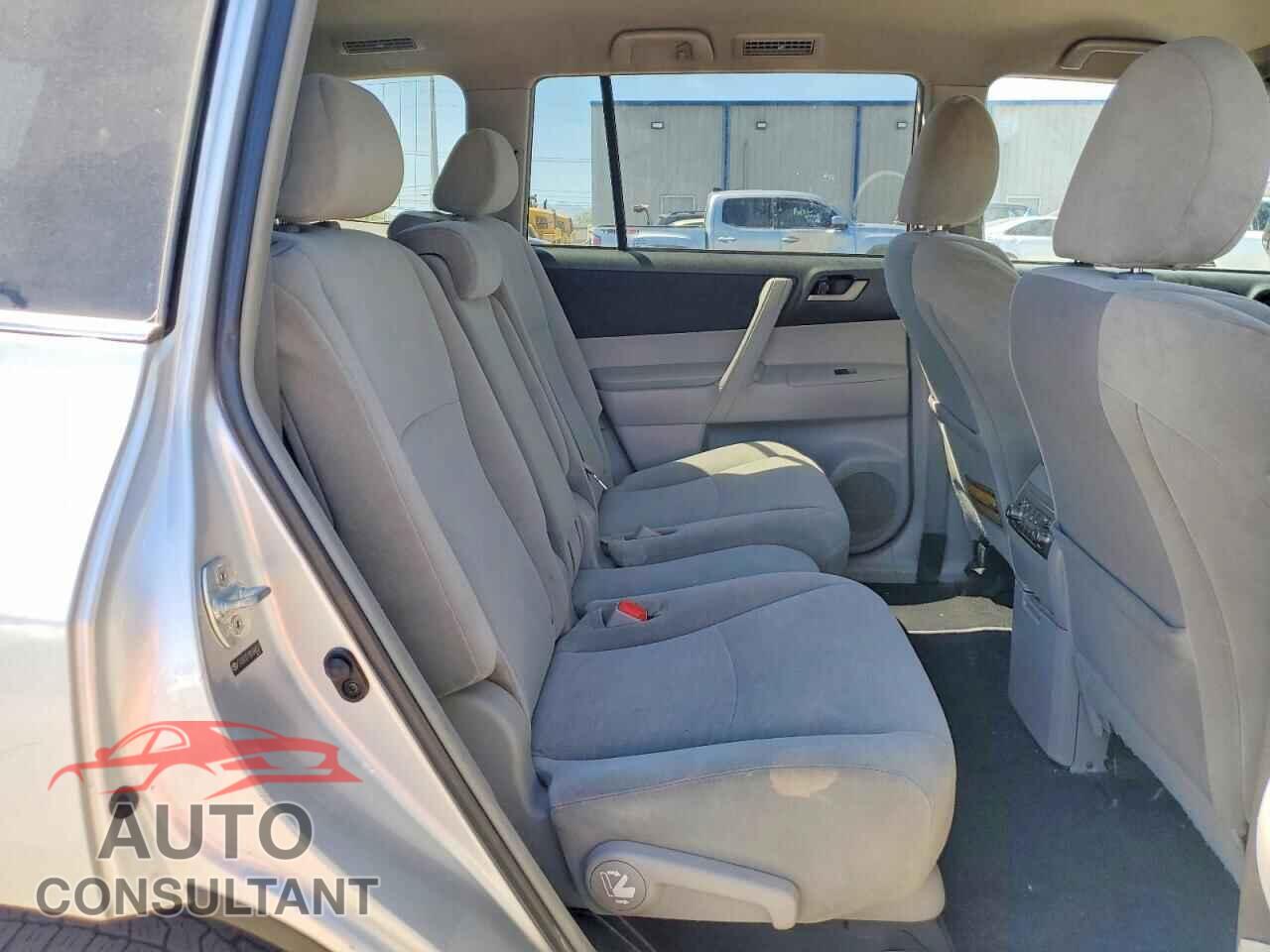 TOYOTA HIGHLANDER 2011 - 5TDZK3EH1BS048527